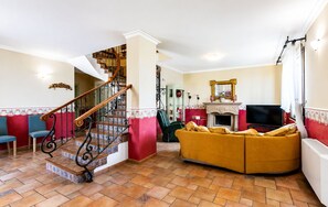 Interior - Villa in Brucoli with 4 bedrooms sleeps 10 (Brucoli)
