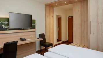Travel crib, WiFi (free)