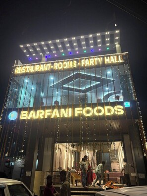 Miscellaneous - BARFANI FOOD (Chhibramau)