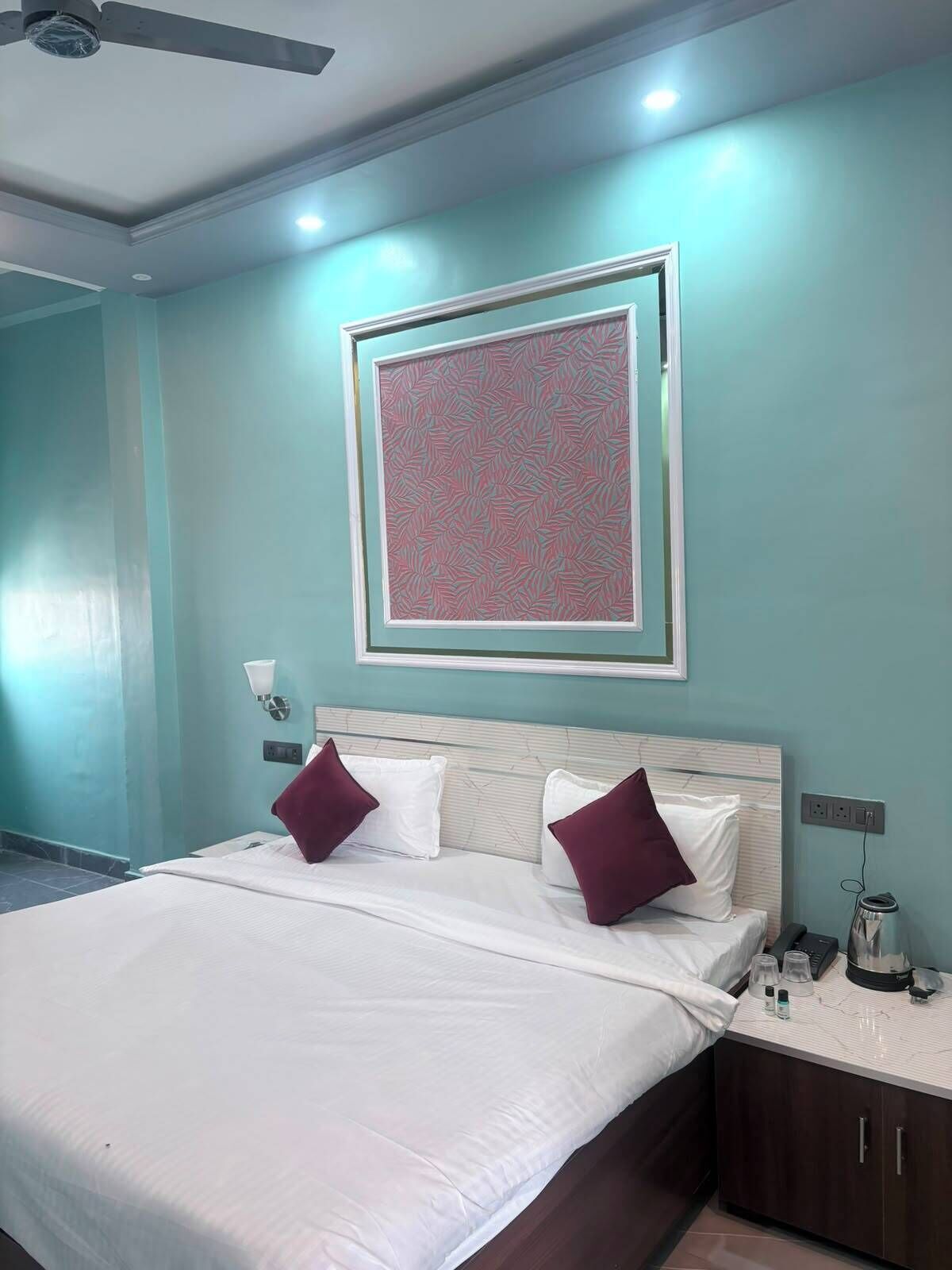 Suite, City View