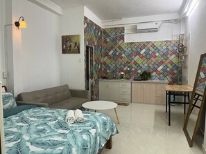 Room - Tremendous 7-bedroom house with AC in Thành phố Hồ Chí Minh (Thành phố Hồ Chí Minh)