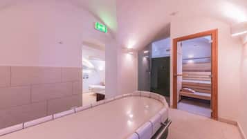 Salas de tratamiento para parejas, sauna y baño de vapor