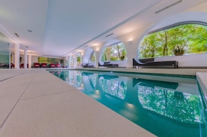 Indoor pool, outdoor pool