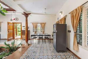 Apartment (1 Bedroom) | Bahagian dalam