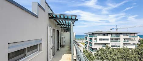 Apartment, Balcony, Sea View | Balcony