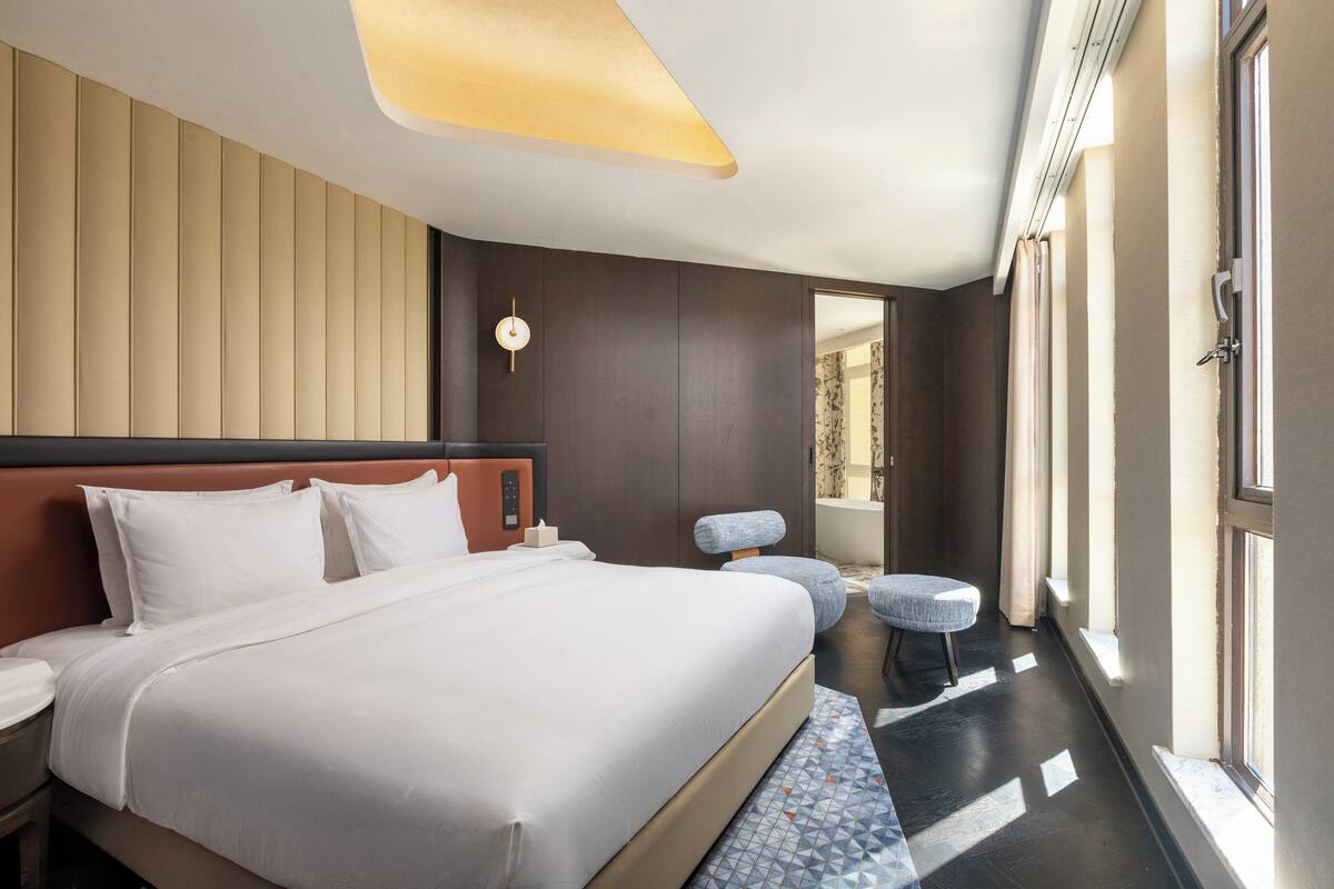 1 Bedroom Suite