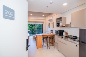 Apartament, vistes a la ciutat | Interior
