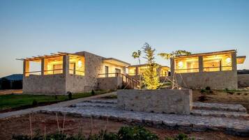 Vila superluxo, sacada, vista para a cidade | Fachada