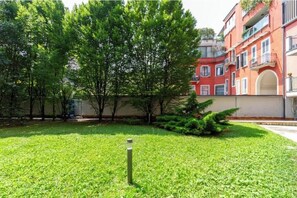 Property grounds - Metro & Design Studio | Super Clean | Near Downtown (Milano)