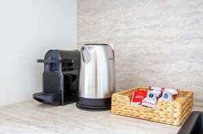 Coffee and/or coffee maker - Design Suite Centrale | Modern comfort just a stone's throw from Central Station (Milano)