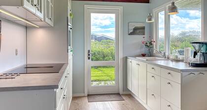 Gorgeous home in Vestervig with WiFi