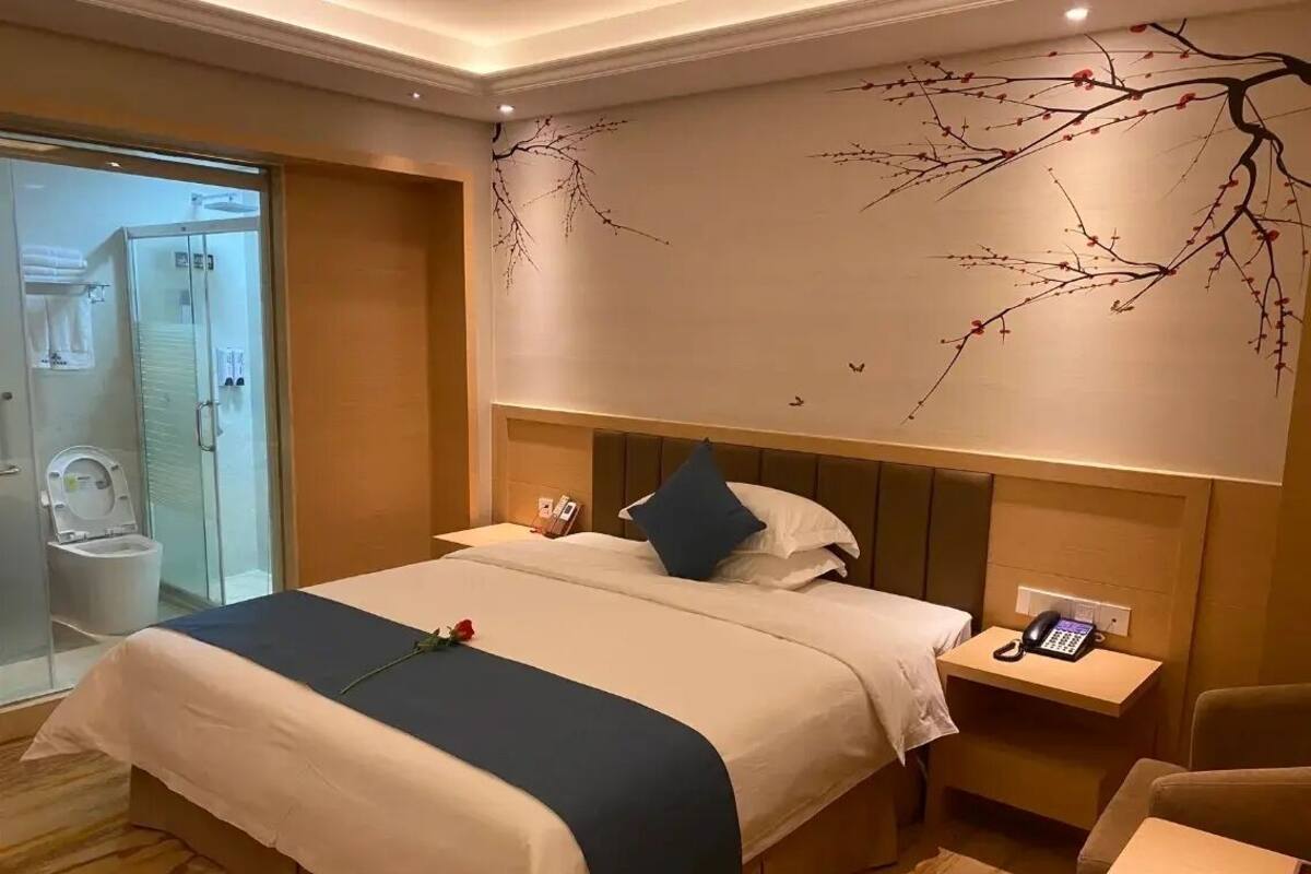 豪華雙人房, 城市景觀 | 書桌、免費無線上網
