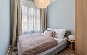 2 Schlafzimmer, Schreibtisch, Bügeleisen/Bügelbrett, kostenloses WLAN