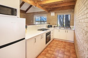 Four à micro-ondes, surface de cuisson