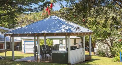 Riverscape Cottage No.4 - Riverscape Cottage No.4 is an easy walk to the Blackwood River