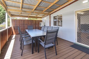 Outdoor dining - Riverscape Cottage No.5 - Riverscape - unit 5 (Augusta)