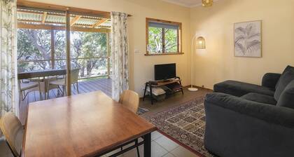 Riverscape Cottage No.8 with River Views - Riverscape - unit 8 with views over the Blackwood River