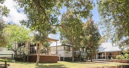 Riverscape Cottage No.8 with River Views - Riverscape - unit 8 with views over the Blackwood River