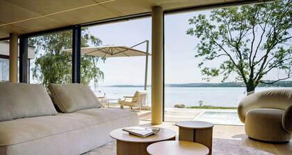 Villa mit Privatstrand am Bodensee bei Überlingen