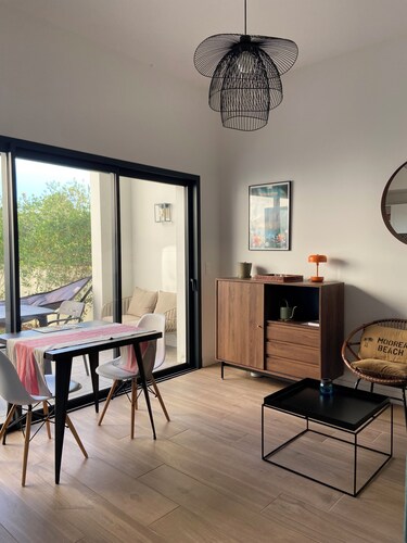 Cozy apartment with a terrace, within walking distance of the beach