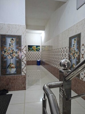 Interior - Sehrawat Guest House (Sakrai)