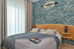 1 bedroom, iron/ironing board, travel cot, WiFi - Stylish Apartment with a Balcony | Downtown (Gdańsk)