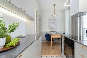 Fridge, microwave, oven, stovetop - Stylish Apartment with a Balcony | Downtown (Gdańsk)