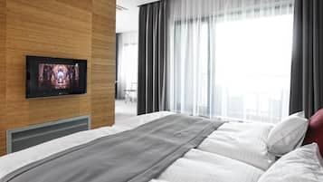 Premium Double Room, Balcony | In-room safe, WiFi (free)