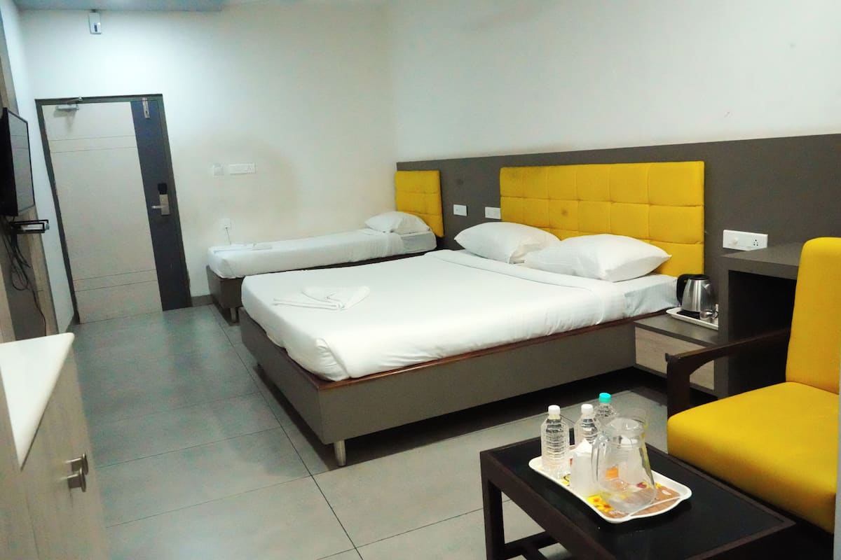 Deluxe Triple Room