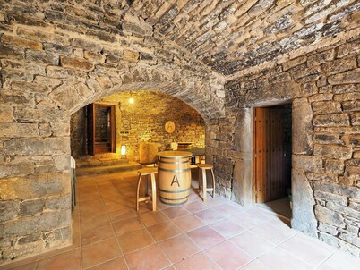 Cozy Stone House in the Aragonese Pyrenees