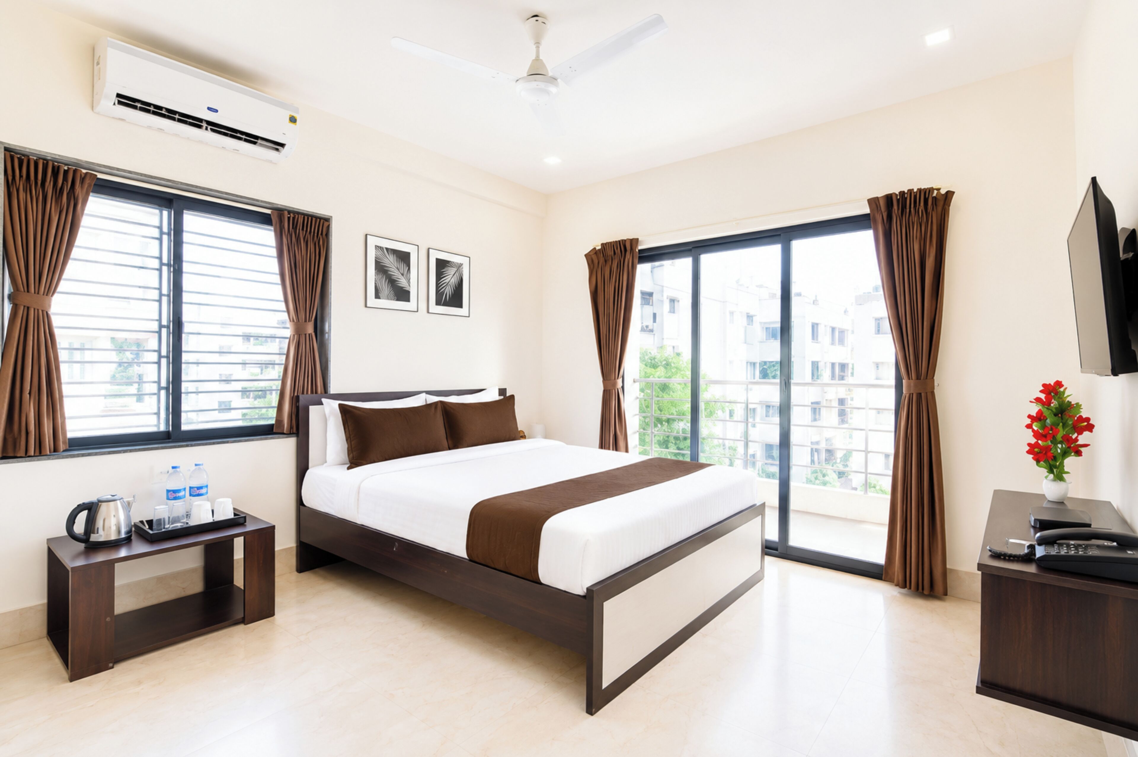 Premium tweepersoonskamer, airconditioning | Kameruitzicht
