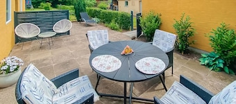 Cozy home in Roslev with WiFi