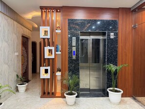 Interior - Hotel The Pushpraj (Varanasi)