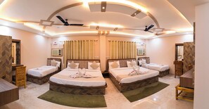 Family Suite - Hotel The Pushpraj (Varanasi)