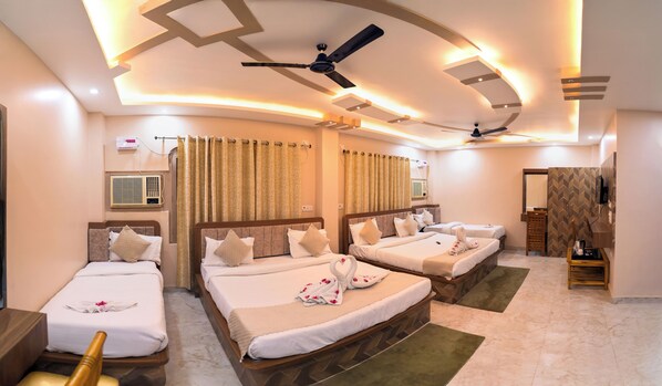 Family Suite - Hotel The Pushpraj (Varanasi)