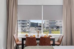 Quadruple Room | Dining - Aska Vellir (Hafnarfjörður)