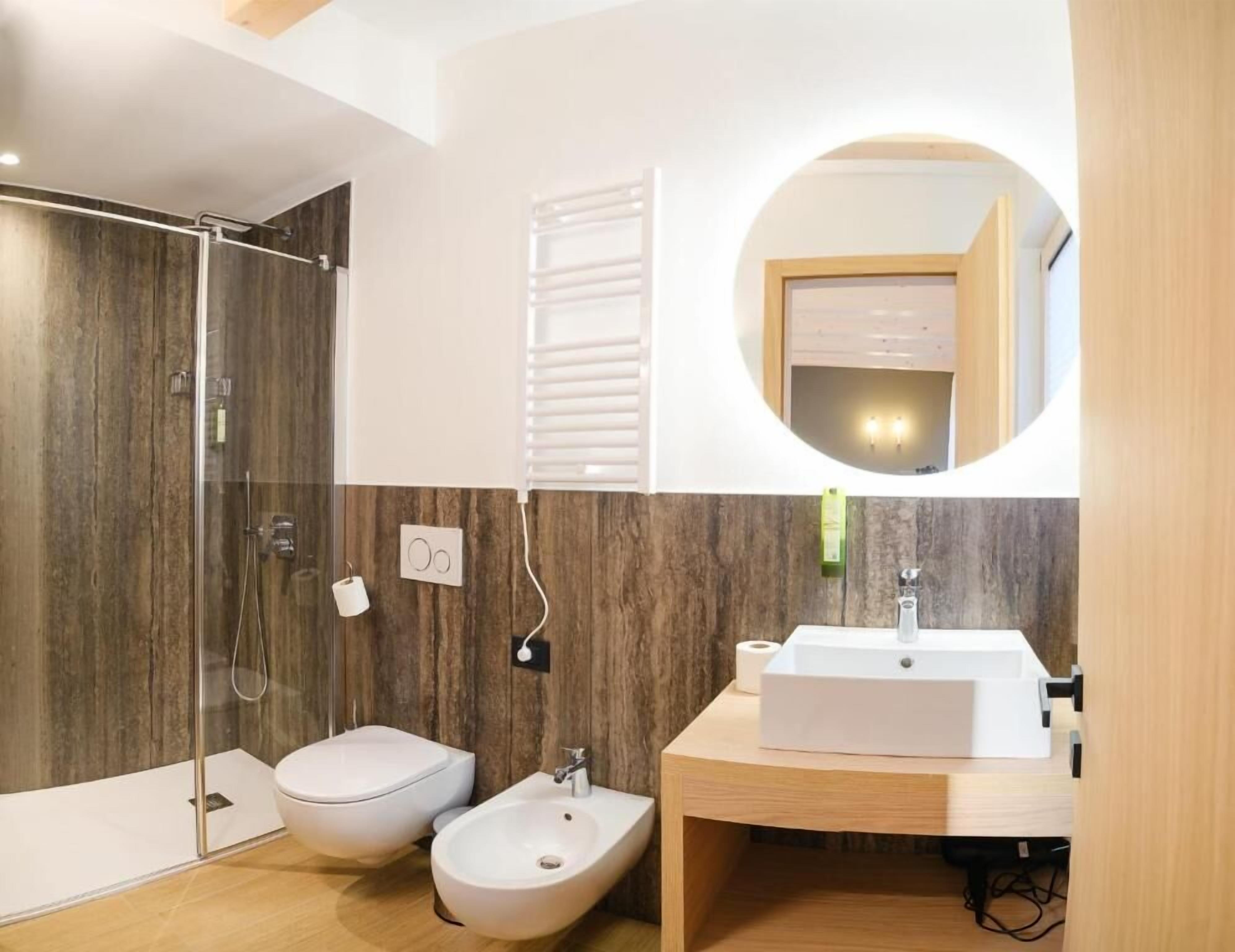 Deluxe-Apartment | Badezimmer