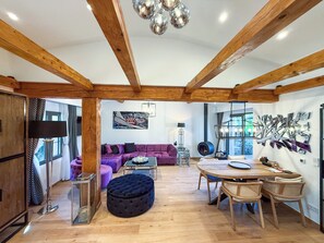 Interior - Recently renovated villa with a fantastic garden not far from the beaches of Gigaro (La Croix-Valmer)