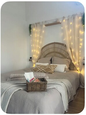 1 bedroom, free WiFi, bed sheets