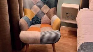 Luokittelematon kuva, 4 kautta 20, painike