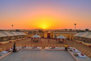Property grounds - Melody Moon Desert Camp (Sam)