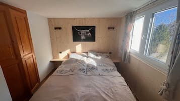 2 bedrooms, internet