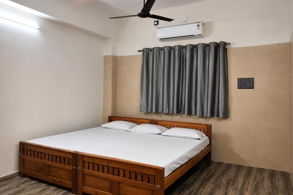 Deluxe Room, Multiple Beds | Free WiFi