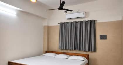 Joy Ac Hall & Rooms