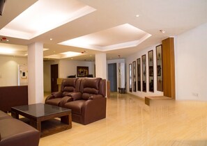Lobby - The Chapter Hotel Opp Fortis Vasant Kunj (New Delhi)