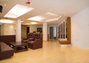 Lobby - The Chapter Hotel Opp Fortis Vasant Kunj (New Delhi)