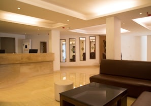 Lobby - The Chapter Hotel Opp Fortis Vasant Kunj (New Delhi)