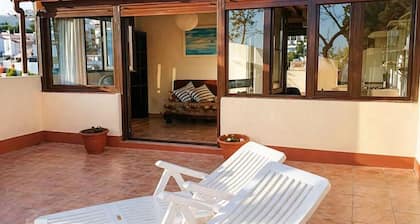 House in Pedregalejo with a spectacular terrace overlooking the sea and the mountains