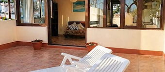 House in Pedregalejo with a spectacular terrace overlooking the sea and the mountains