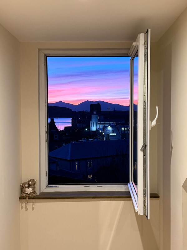 Apartment Sleeps 2 With Sea Views - Oban